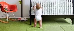 Мягкая и теплая ковровая плитка в детскую