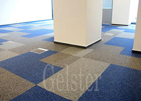 Фото ковровой плитки Forbo в офисах КВЦ «Экспофорум»